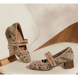 Vivaia Sz 39M Melody Pro Mary Jane Snake Print Excellent Square Toe